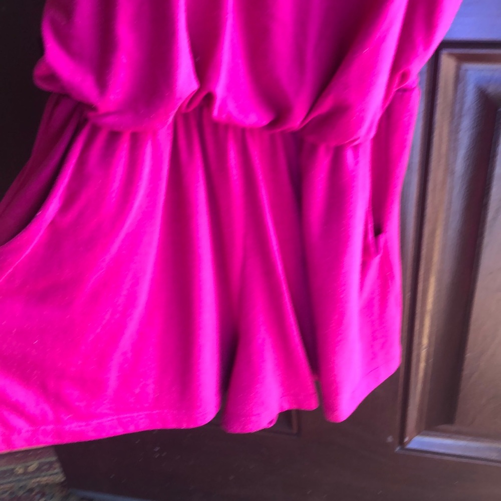 too small - Picture 2 of 2